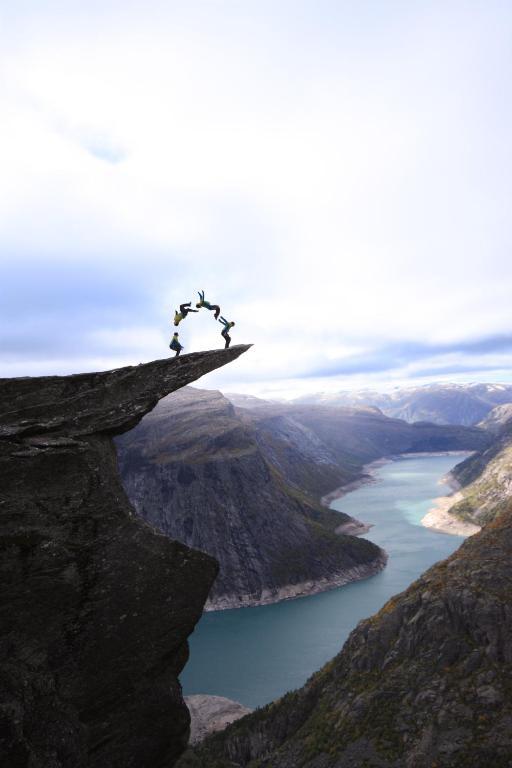 Trolltunga Одда